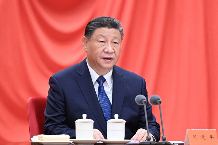 习近平：把中央八项规定作为铁规矩、硬杠杠